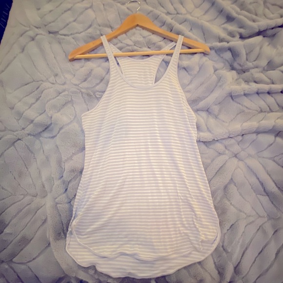 lululemon athletica Tops - Lululemon Tank Top Size 4